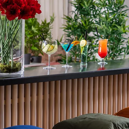 By President Ξενοδοχείο