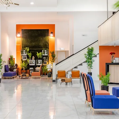 By President Ξενοδοχείο