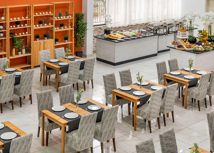 Hotel By President Split