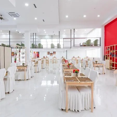 By President Hotel 4*