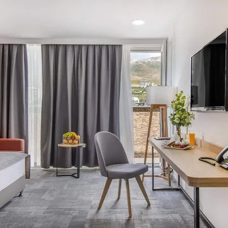 Hotel By President 4*