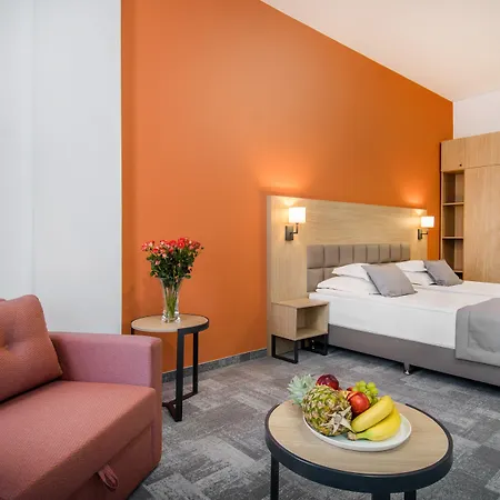 Hotel By President Split